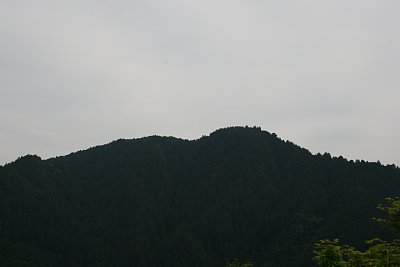 東殿山城遠景