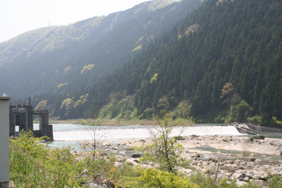 ���R����H�S�i