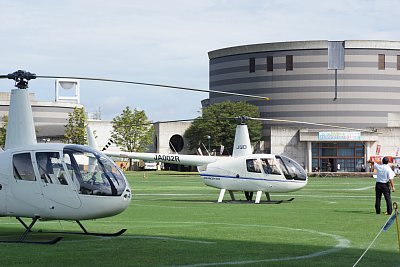 JA002R（ロビンソンR44Astro）