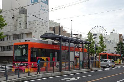 モハ2100形電車