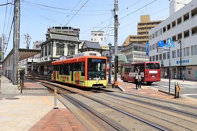 モハ2100形電車