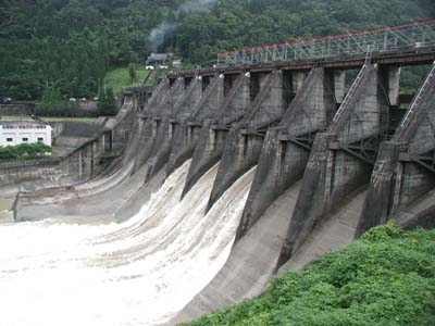 �_��_���S�i