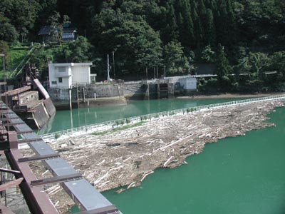 ���؂Ǝ搅�X�N���[��