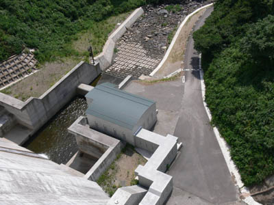 �V�[���牺��������