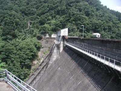 ��s��_���S�i