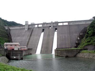 �v�w�{��_���S�i