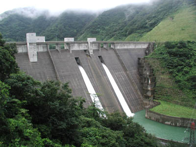 �E�݉��������̂�����