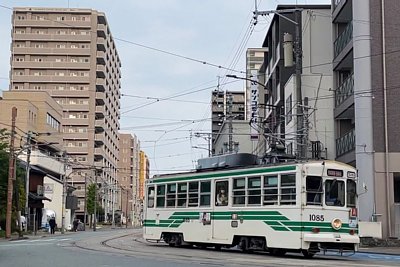 熊本市交通局1080形電車