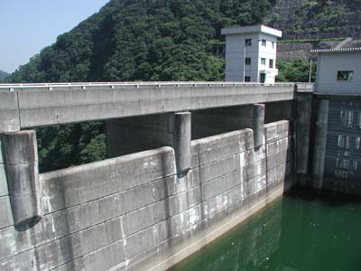 �N���X�g�Q�[�g