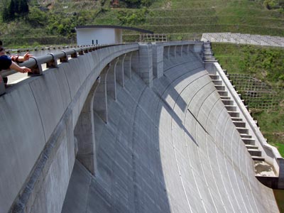 �E�݉���������