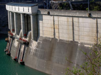 �E�ݏ㗬��������