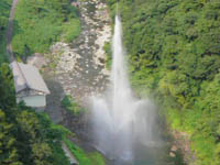 �����̗l�q