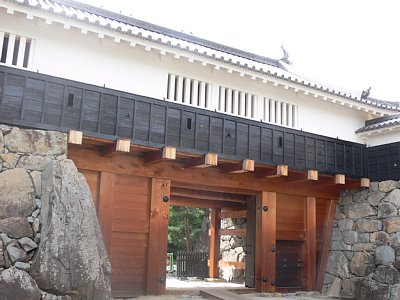 松本城　太鼓門