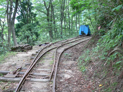 �O���̓r���Ń|�C���g���������肵�܂�