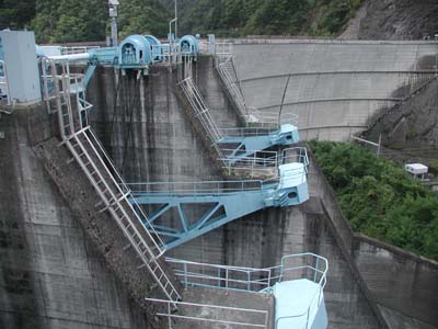 ���W�A���Q�[�g