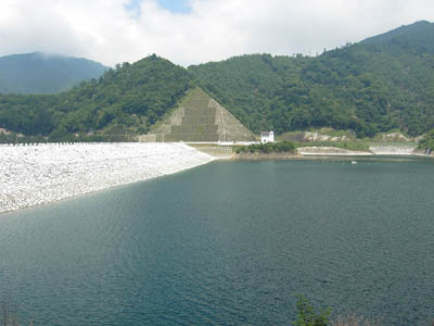 ���݂����̏㗬��������