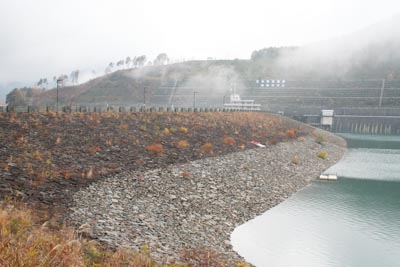 ��̏㗬�������݂��猩��