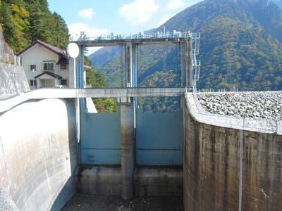 �㗬�����烍�[���[�Q�[�g