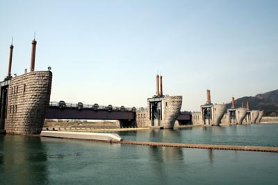 �㗬���݂��牁��������