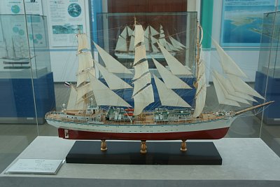 �i�f�W���_