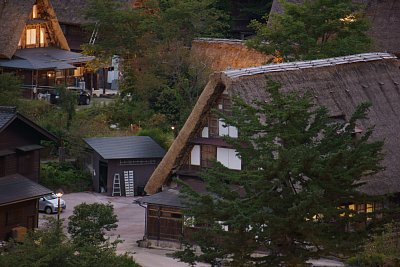 ���q�����W��