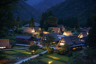 ���q�����W��