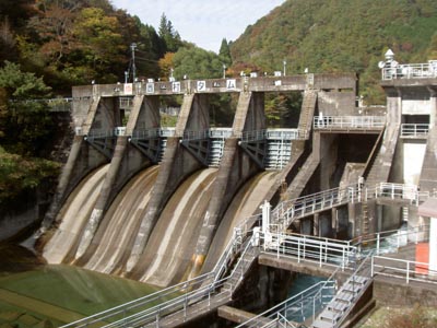 ���݉��������̂�����