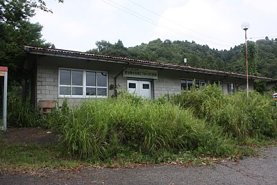 比良駅駅舎