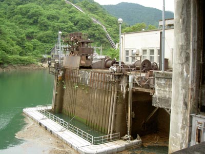 取水スクリーン