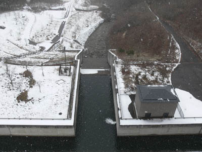 ダム直下の減勢工