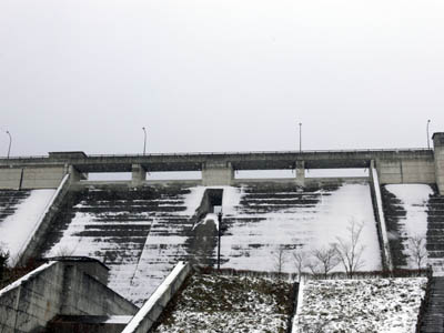 オリフィスに洪水吐き
