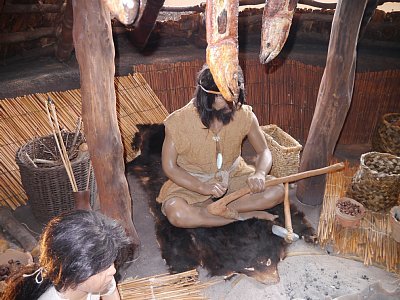 高床式住居模型