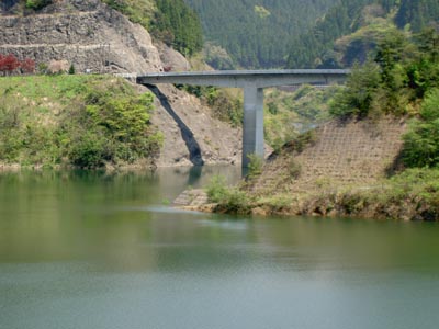 �����@�΂Ɨ����@��