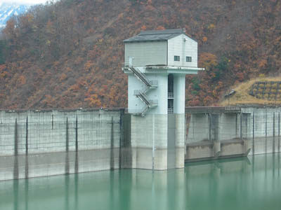 �I���搅�ݔ�