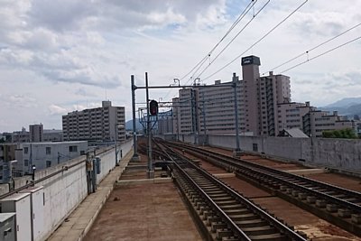 桑園方面は単線である