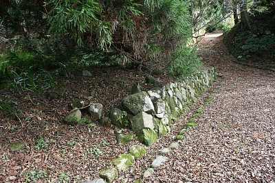 釈迦院跡の石垣