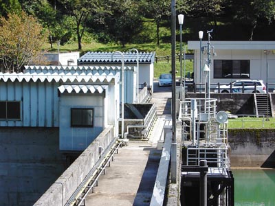 �E�݂���V�[