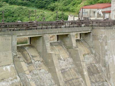 ���R�z�����^���f