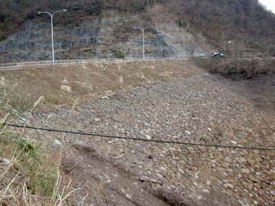 ���݂���㗬�����