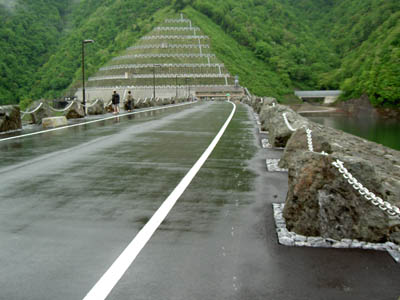 �V�[�����݂��猩��