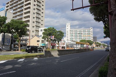 �V���ʈ꒚�ډw�z�[��