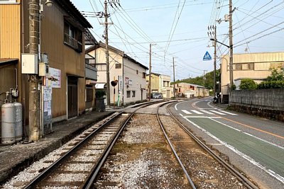 明見橋停留場ホーム