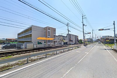 道路とは分離された専用軌道