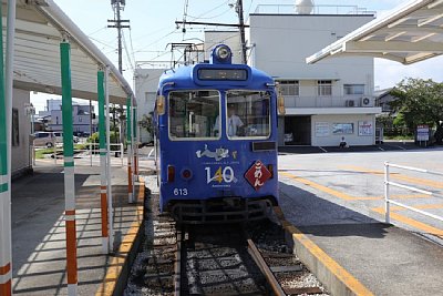 600形電車が到着です