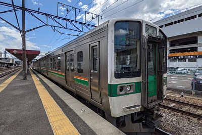 719系5000番台電車