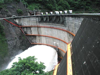 ���ݑ�����n�E�G���o���K�[�o���u����̕���������