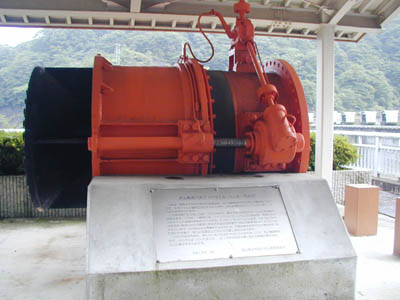 �n�E�G���o���K�[�o���u��������