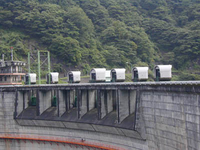 ���[���[�Q�[�g�����݂���