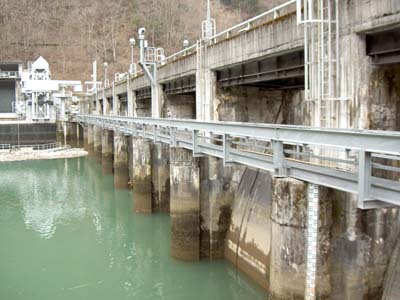 �E�ݏ㗬�������̂�����