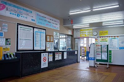 ���D��